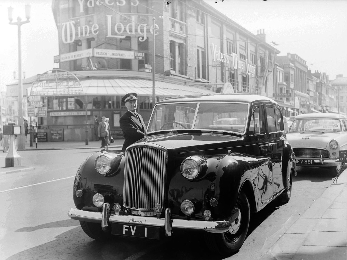 UK Number Plate FV 1